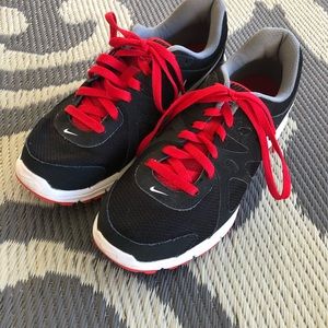 nike revolution 2 mens running shoes